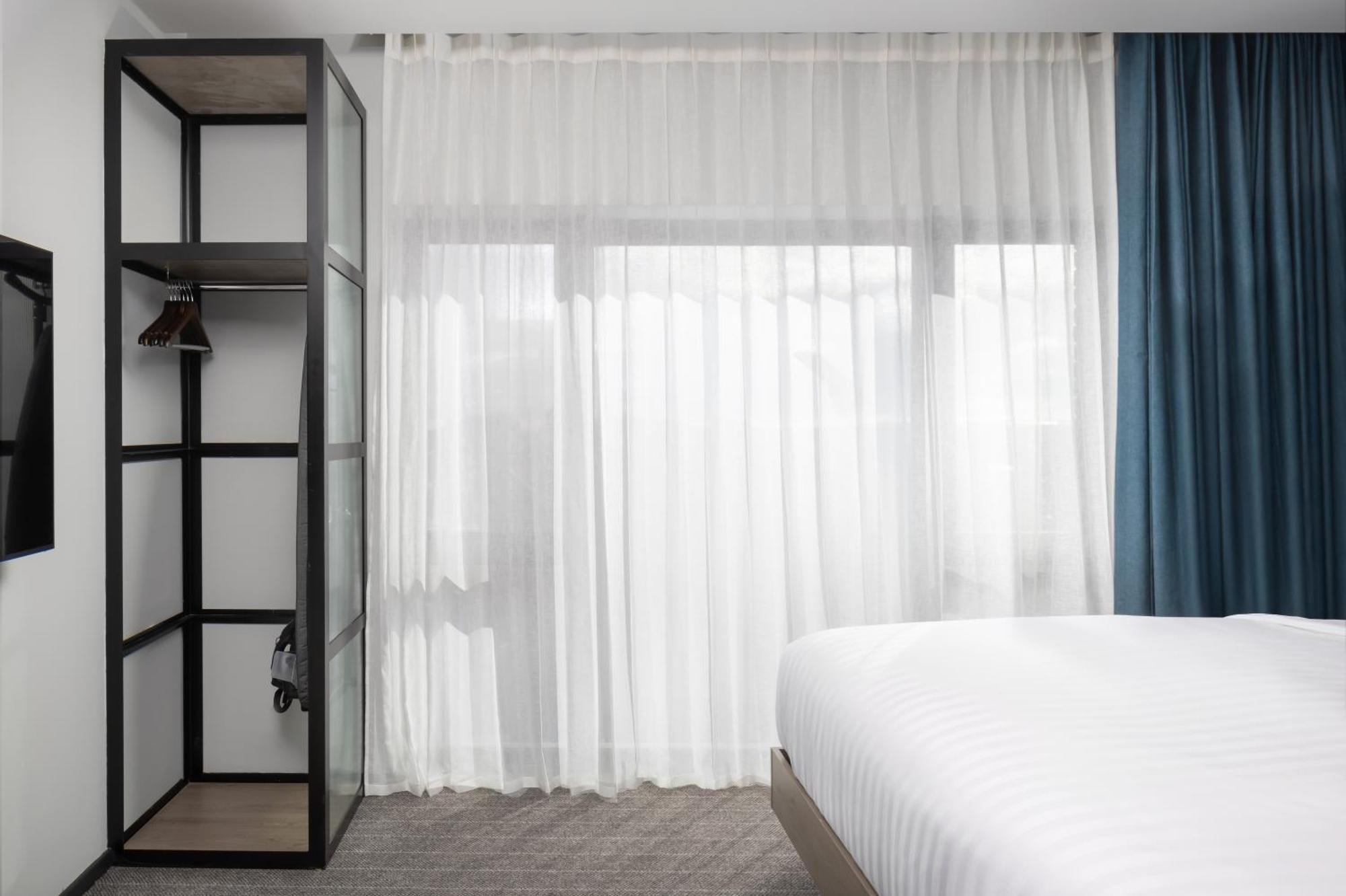 Residence Inn By Marriott Cork Bagian luar foto