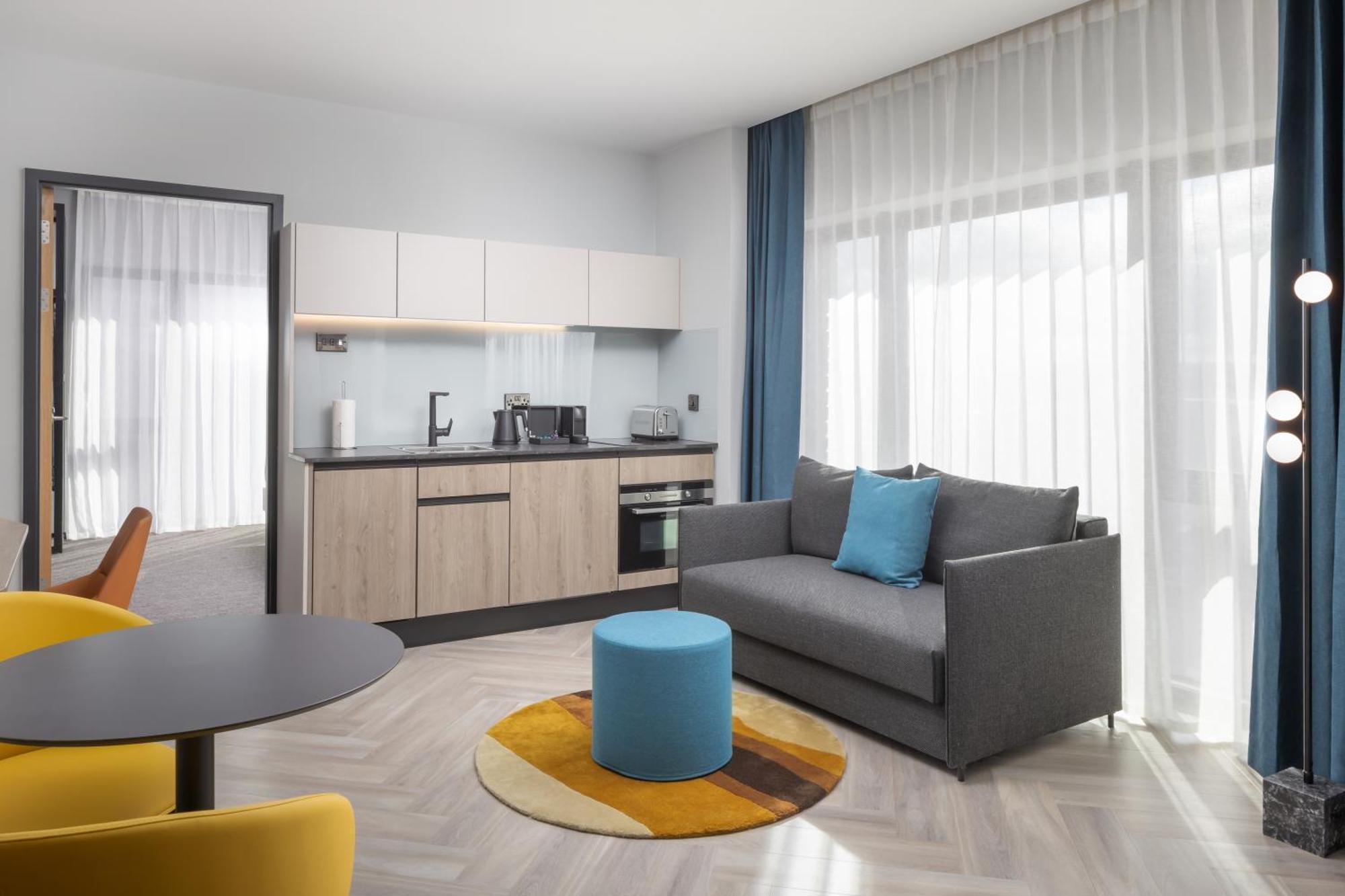 Residence Inn By Marriott Cork Bagian luar foto