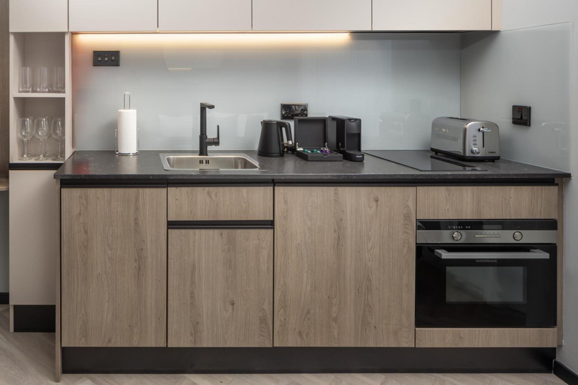 Residence Inn By Marriott Cork Bagian luar foto