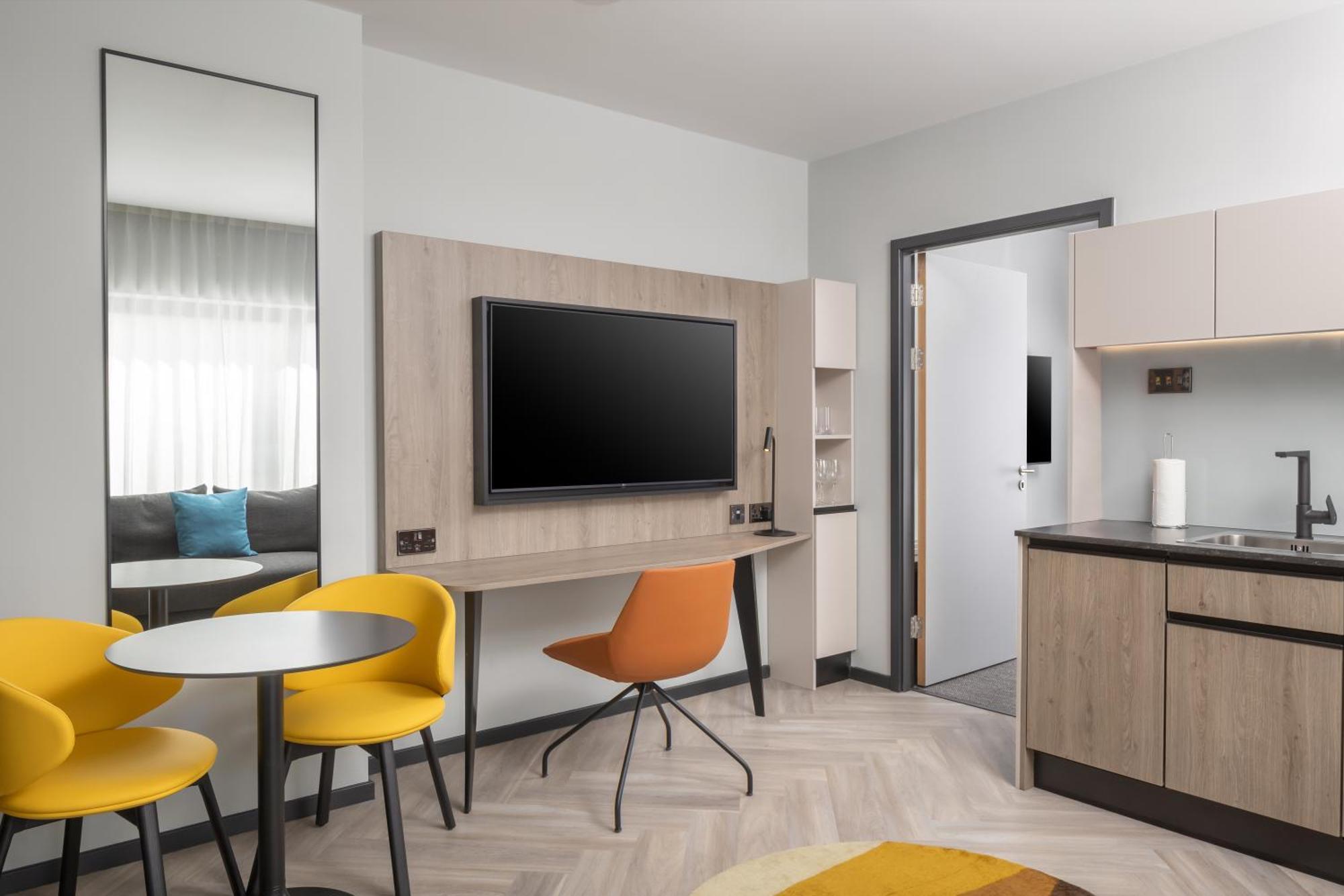Residence Inn By Marriott Cork Bagian luar foto