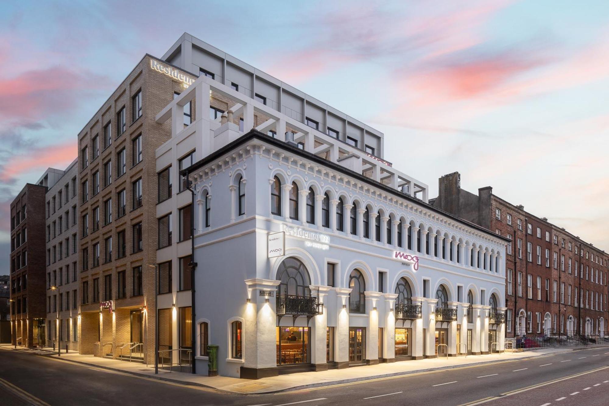 Residence Inn By Marriott Cork Bagian luar foto