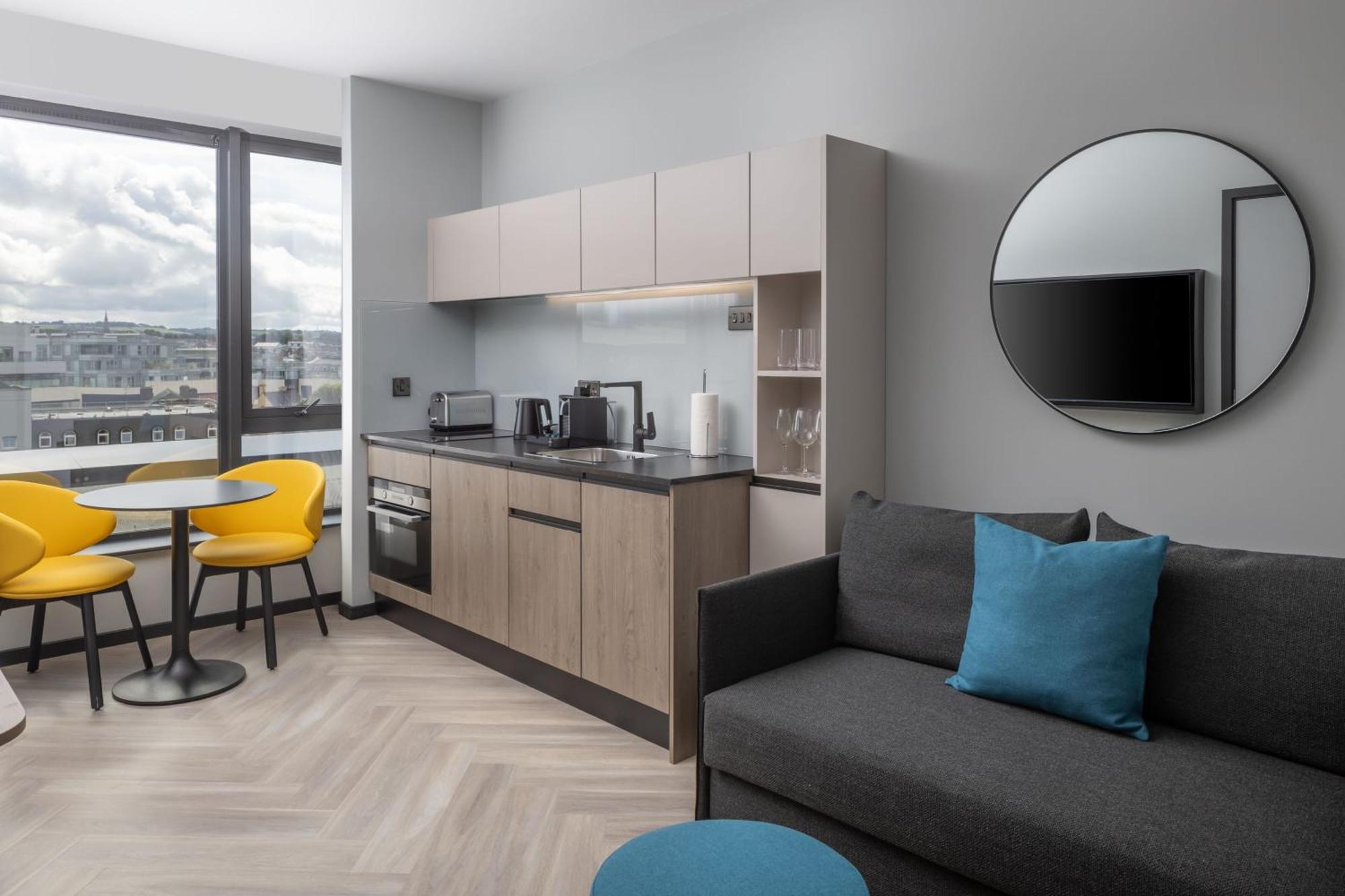 Residence Inn By Marriott Cork Bagian luar foto