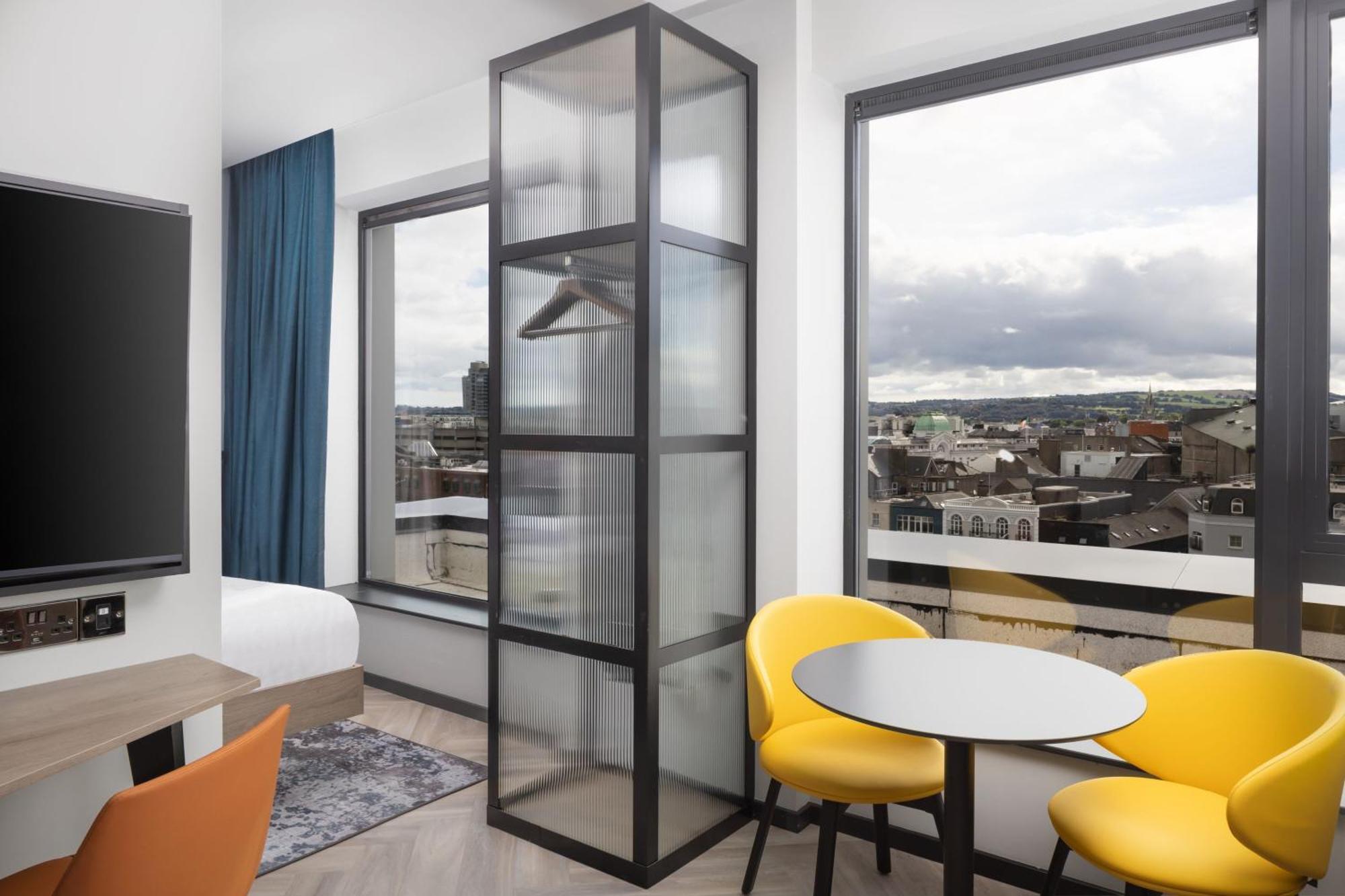Residence Inn By Marriott Cork Bagian luar foto