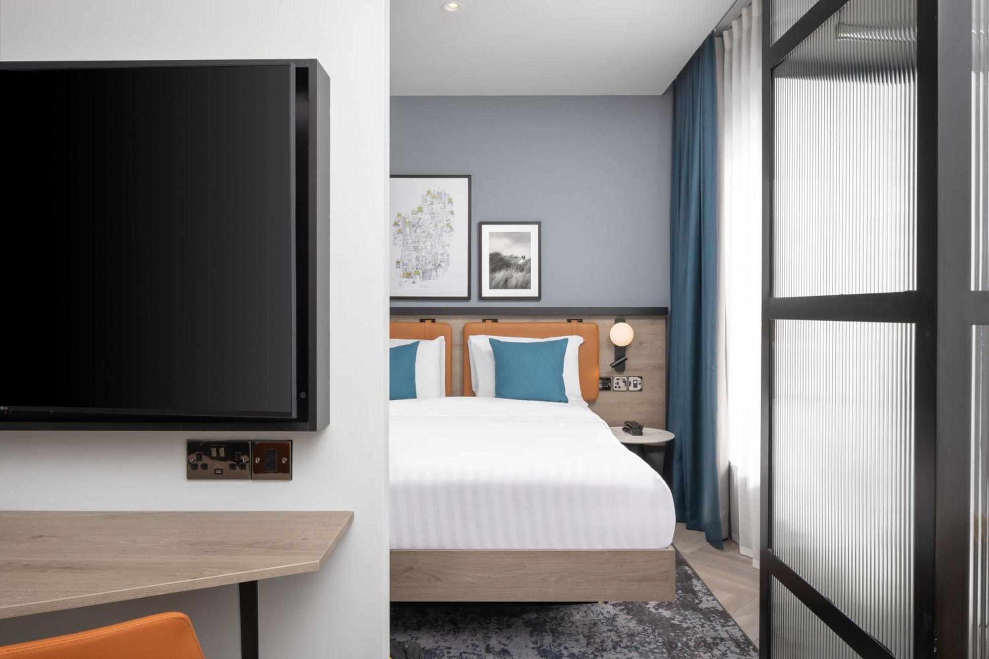 Residence Inn By Marriott Cork Bagian luar foto