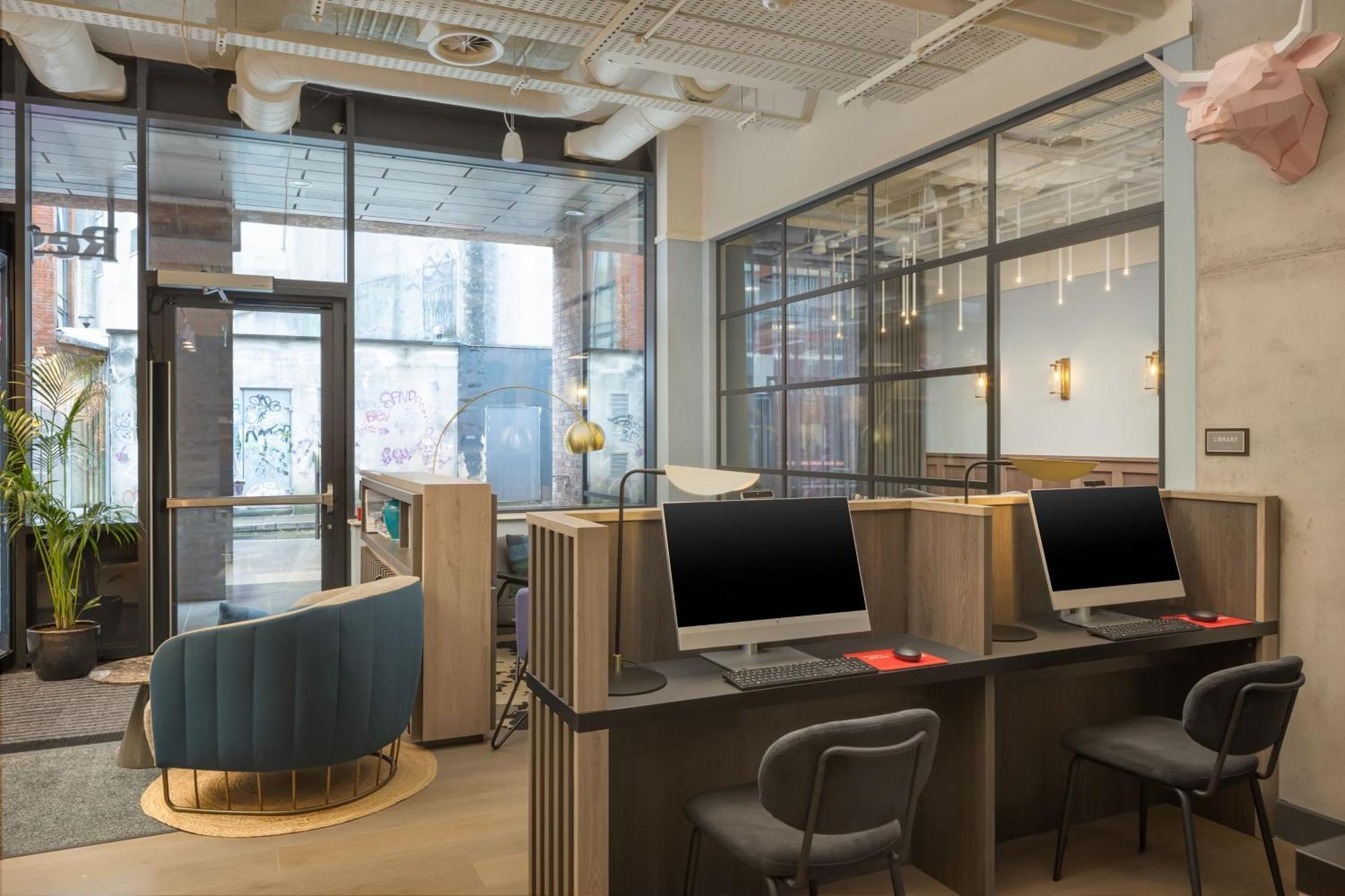 Residence Inn By Marriott Cork Bagian luar foto